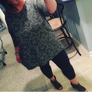 HEADING TO GOOD WILL EUC Grey with White Jacquard